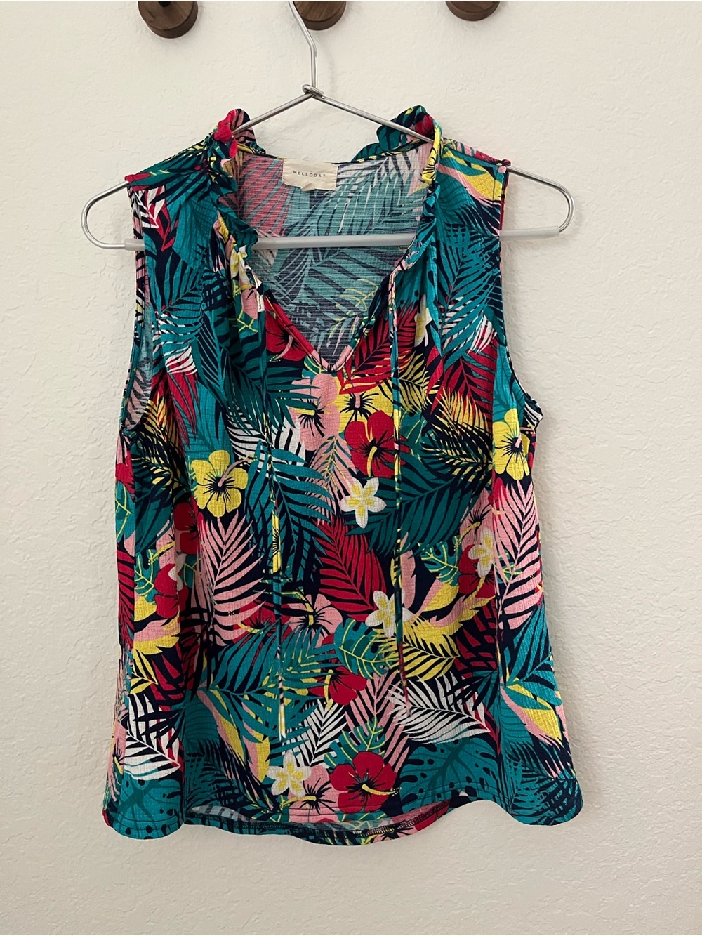 MELLODAY Tropical Floral V-Neck Sleeveless Camisole - Teal Multicolor